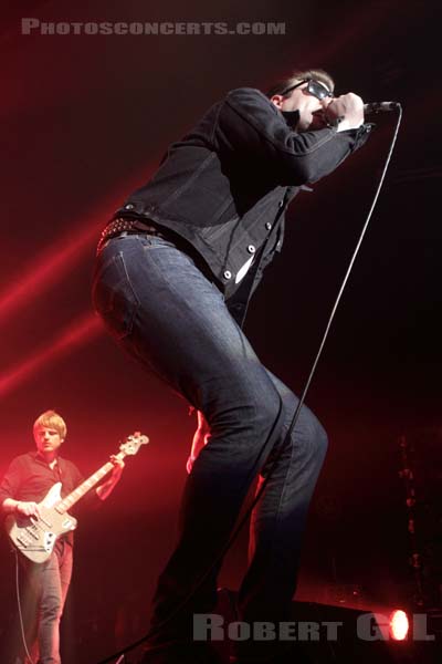KASABIAN - 2011-11-22 - PARIS - Zenith - 